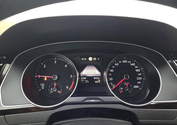 Volkswagen Passat cena 78359 przebieg: 253000, rok produkcji 2018 z Nekla małe 631